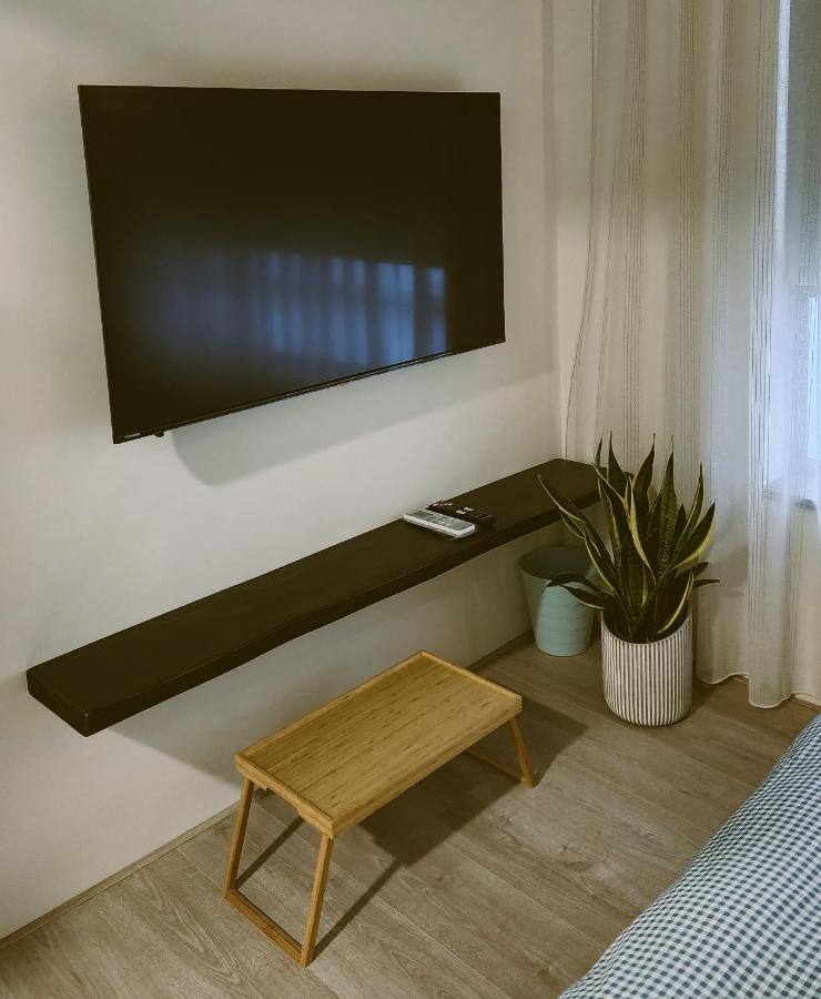 定春行旅 Haru Guesthouse ไถหนาน ภายนอก รูปภาพ