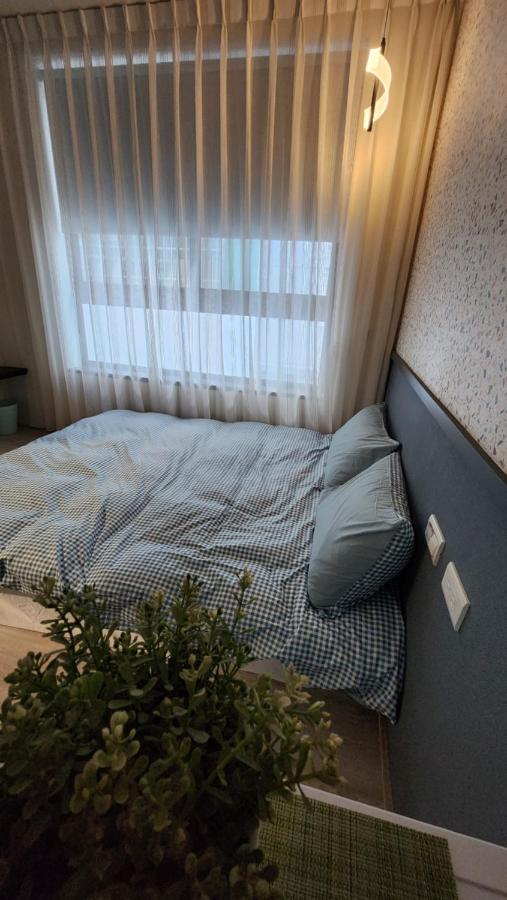 定春行旅 Haru Guesthouse ไถหนาน ภายนอก รูปภาพ
